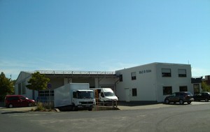 Firmengebäude
